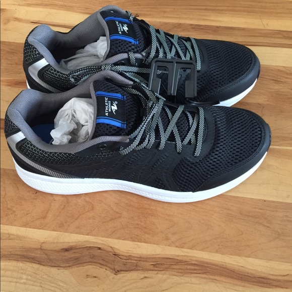 Athletic Works Men's Running Shoe Black new! - Picture 2 of 7